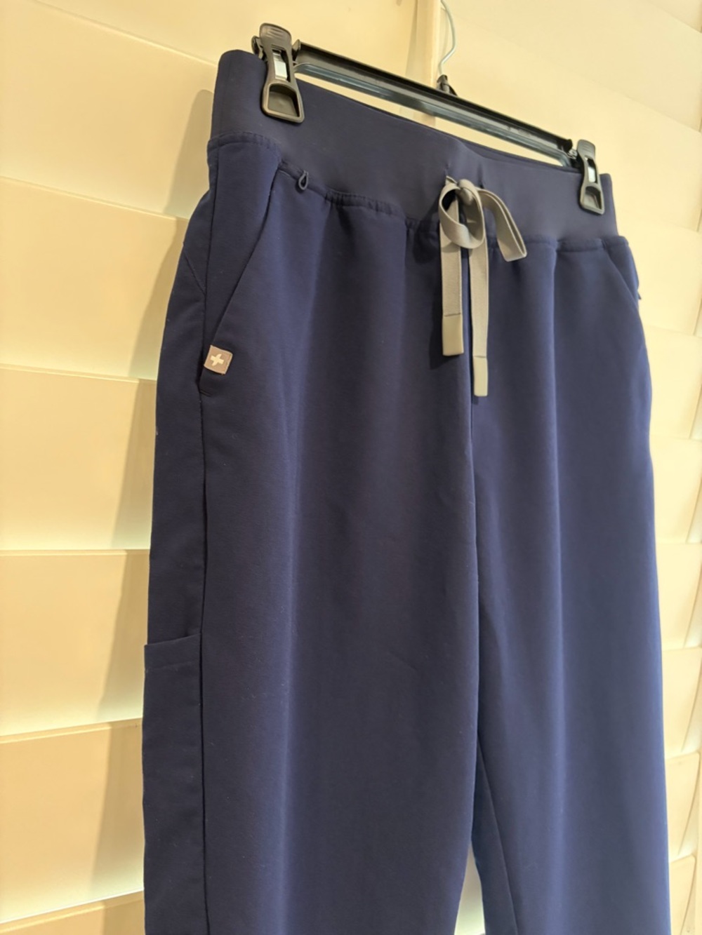 FIGS NEW High Waisted Alva Skinny Fit Tapered Pants Scrub Pant S Navy Blue - Picture 11 of 16